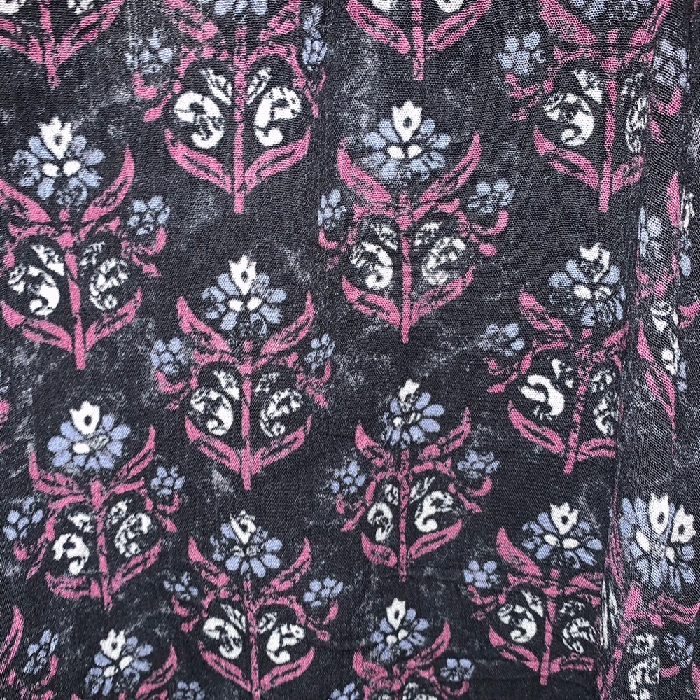 Blouse - Picture 2 of 2